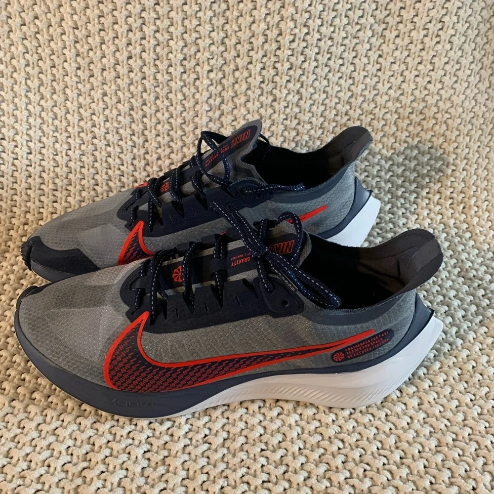 Nike Zoom running shoes mens 10. Like new, worn once. Grey/ blue BQ3292-400 - Picture 3 of 6